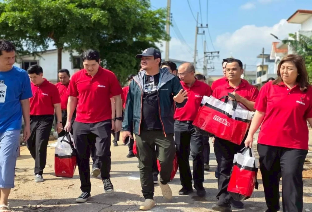 CP AXTRA Stands Alongside Thai Society in Every Circumstance, Supporting People Affected by Disasters